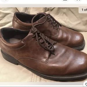 Rockport Smooth leather lace-up saddle oxfords size 9.5